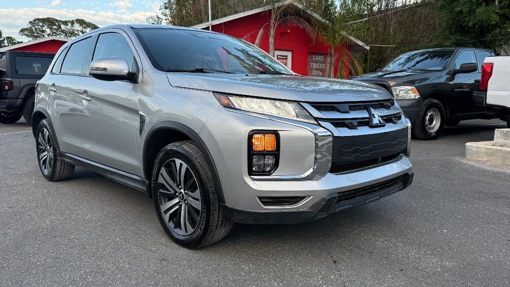 2020 Mitsubishi Outlander Sport 2.0 SE 2WD CVT's photo