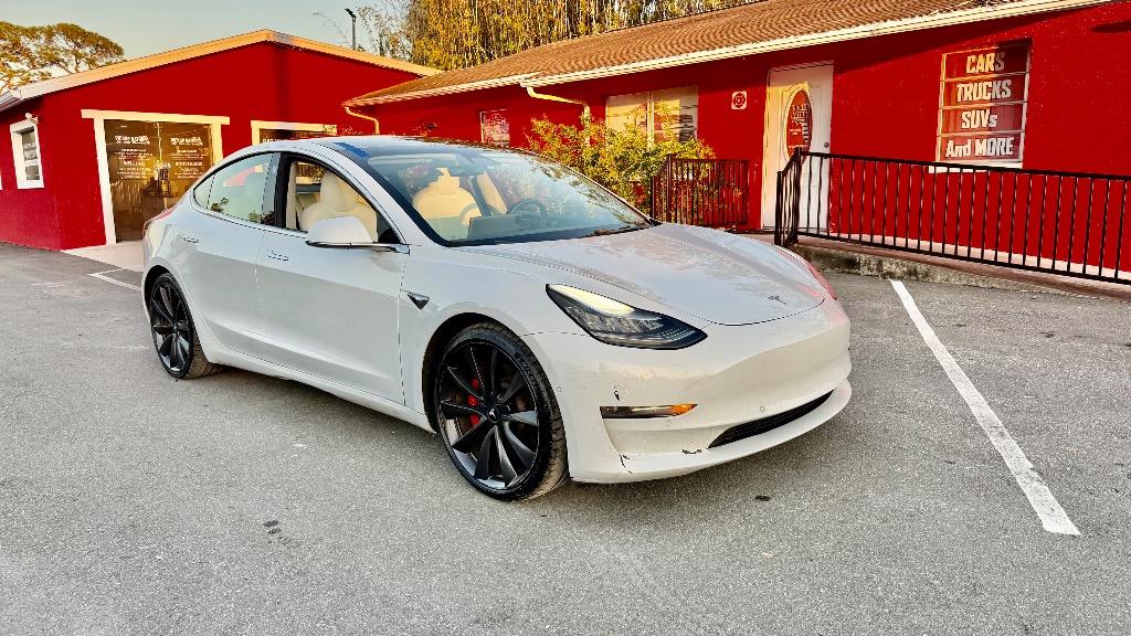 2020 Tesla Model 3 Base's photo