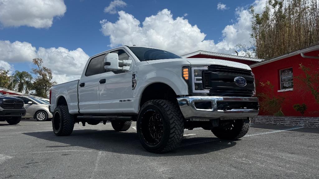 2017 Ford F-250 Super Duty XLT
