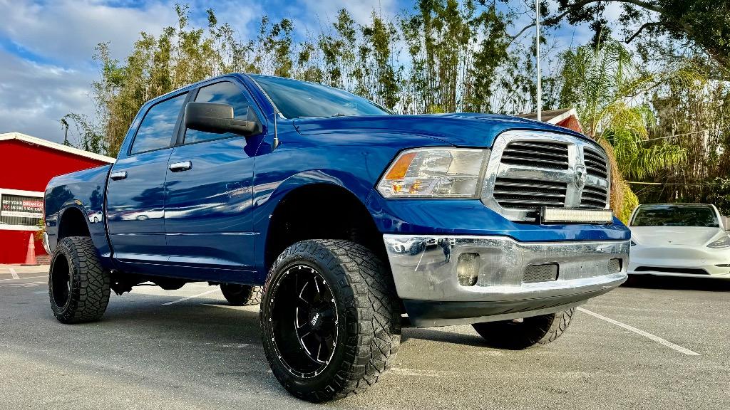 2015 RAM Ram 1500 Pickup Big Horn/Lone Star's photo