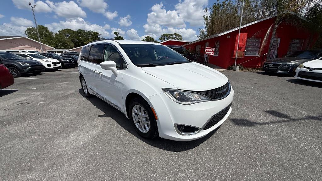2020 Chrysler Pacifica Touring L