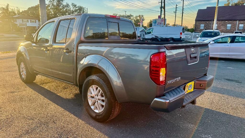 2018 Nissan Frontier SV - Photo 10