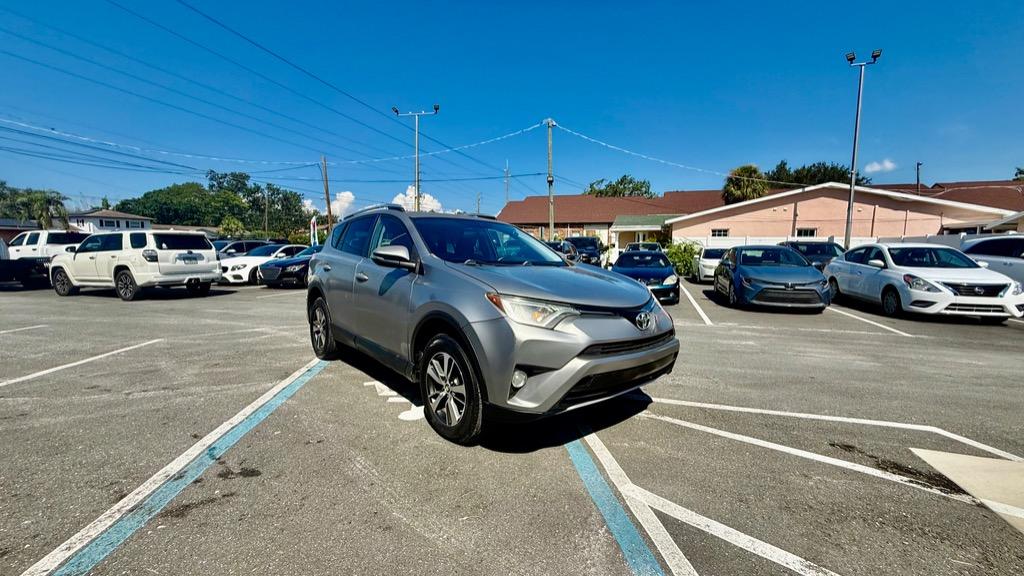 2016 Toyota RAV4 XLE