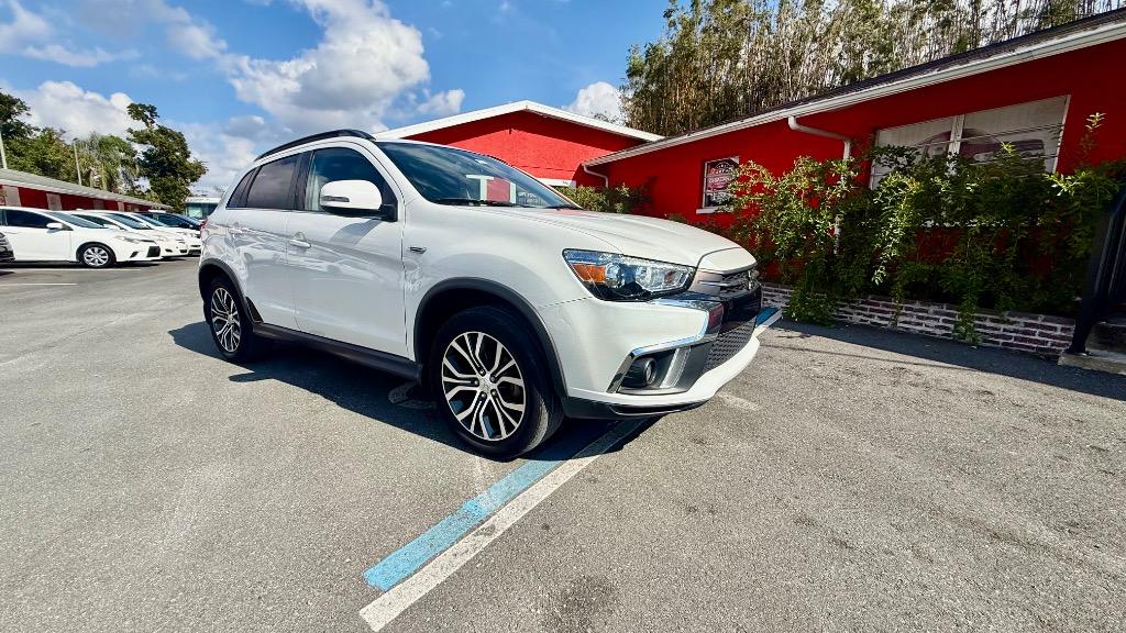 2018 Mitsubishi Outlander Sport SEL's photo